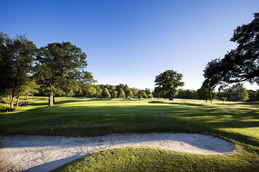 Soederasens Golf Lodge Risekatslosa Екстериор снимка